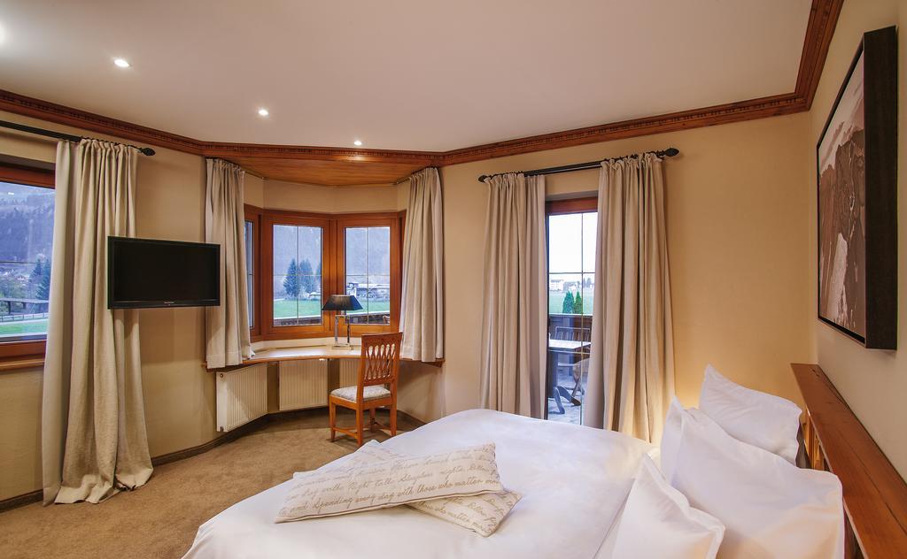 Villa Haidacher Relax & Lifestyle Apartments Zell am Ziller Rom bilde